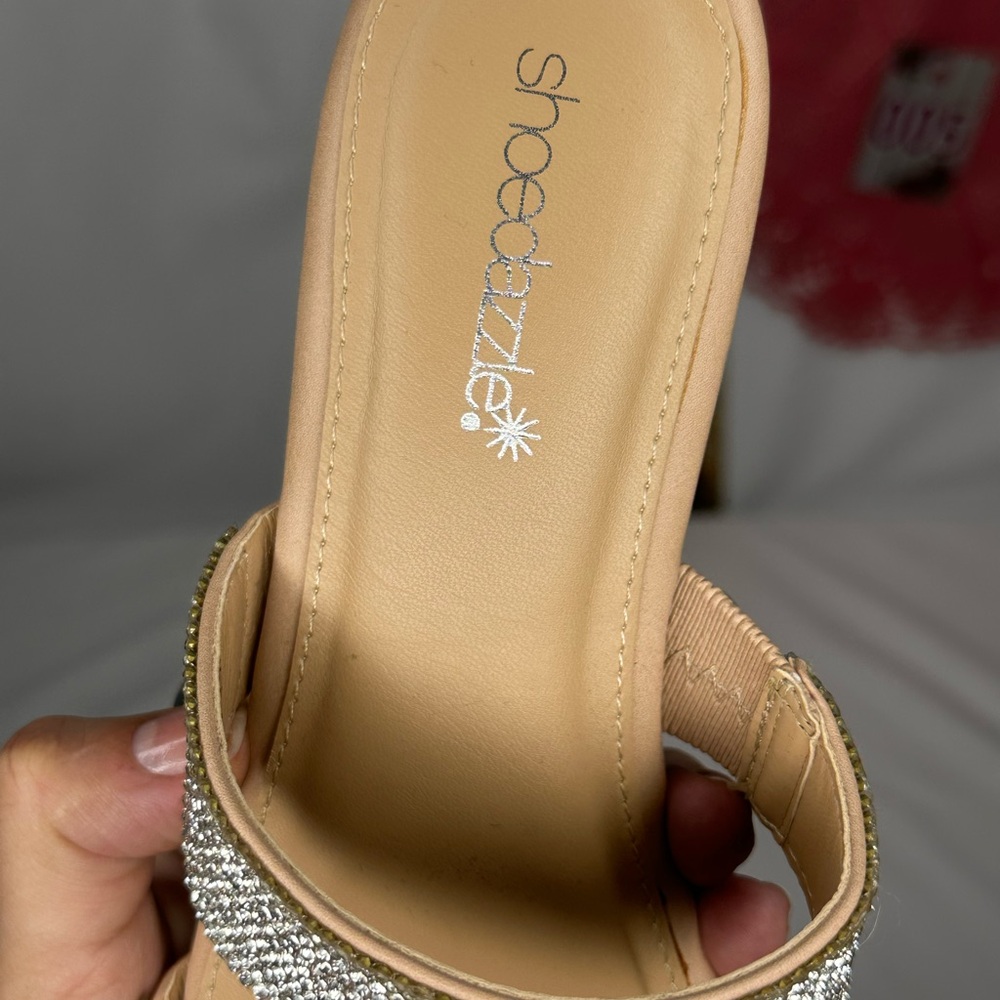 NW/OT ShoeDazzle Slide Sandals with Silver Crystal Straps Size 5.5 - Picture 10 of 10